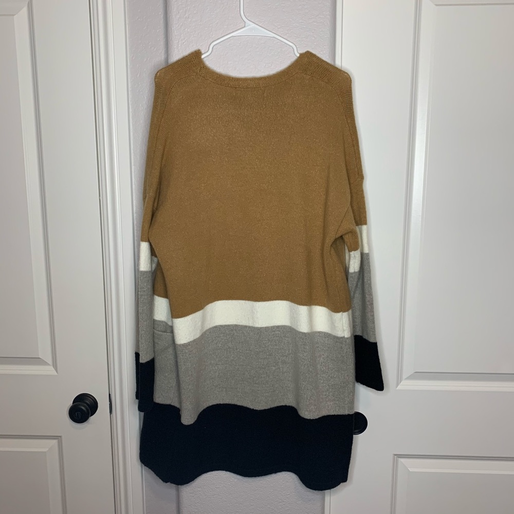 Colorblock Cardigan - Picture 3 of 3